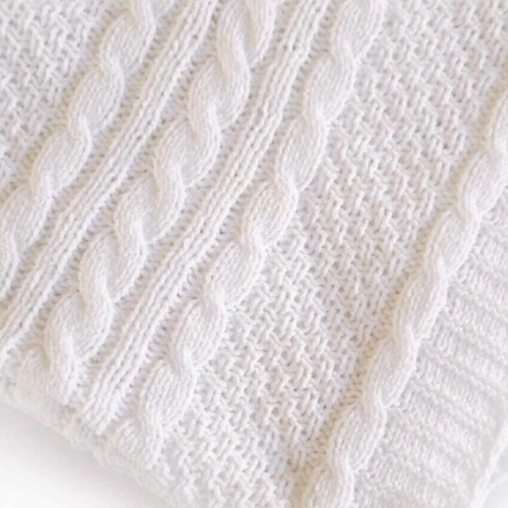 ✅ 5 for $25 - Nordstrom Baby White Cabled Knit Blanket